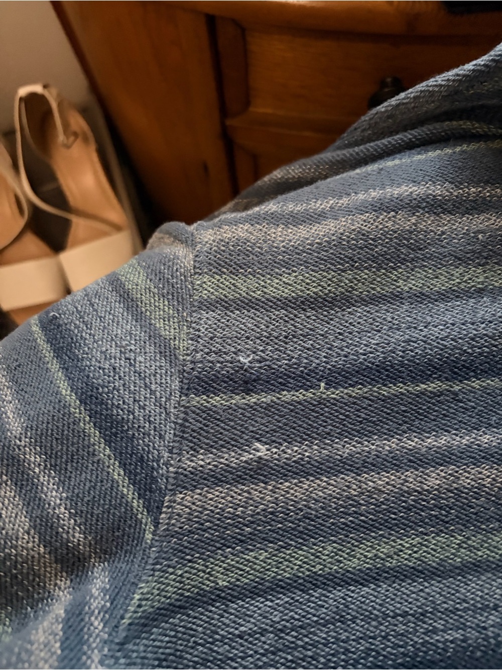 Quiksilver Men's Blue Striped Crewneck Hoodie Sweater - Picture 5 of 5
